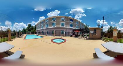 Studio 6 – Houston, TX - North