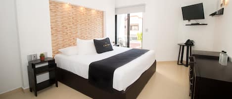 스탠다드룸, 킹사이즈침대 1개 | 책상, 노트북 작업 공간, 암막 커튼, 무료 WiFi