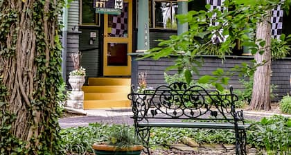 Stone Soup Inn