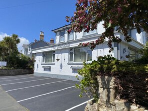 Front of property - The Birkdale Guest House (Shanklin)