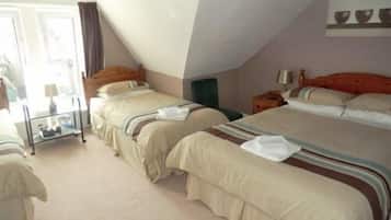Suite, baño privado (2 Adults + 2 child)