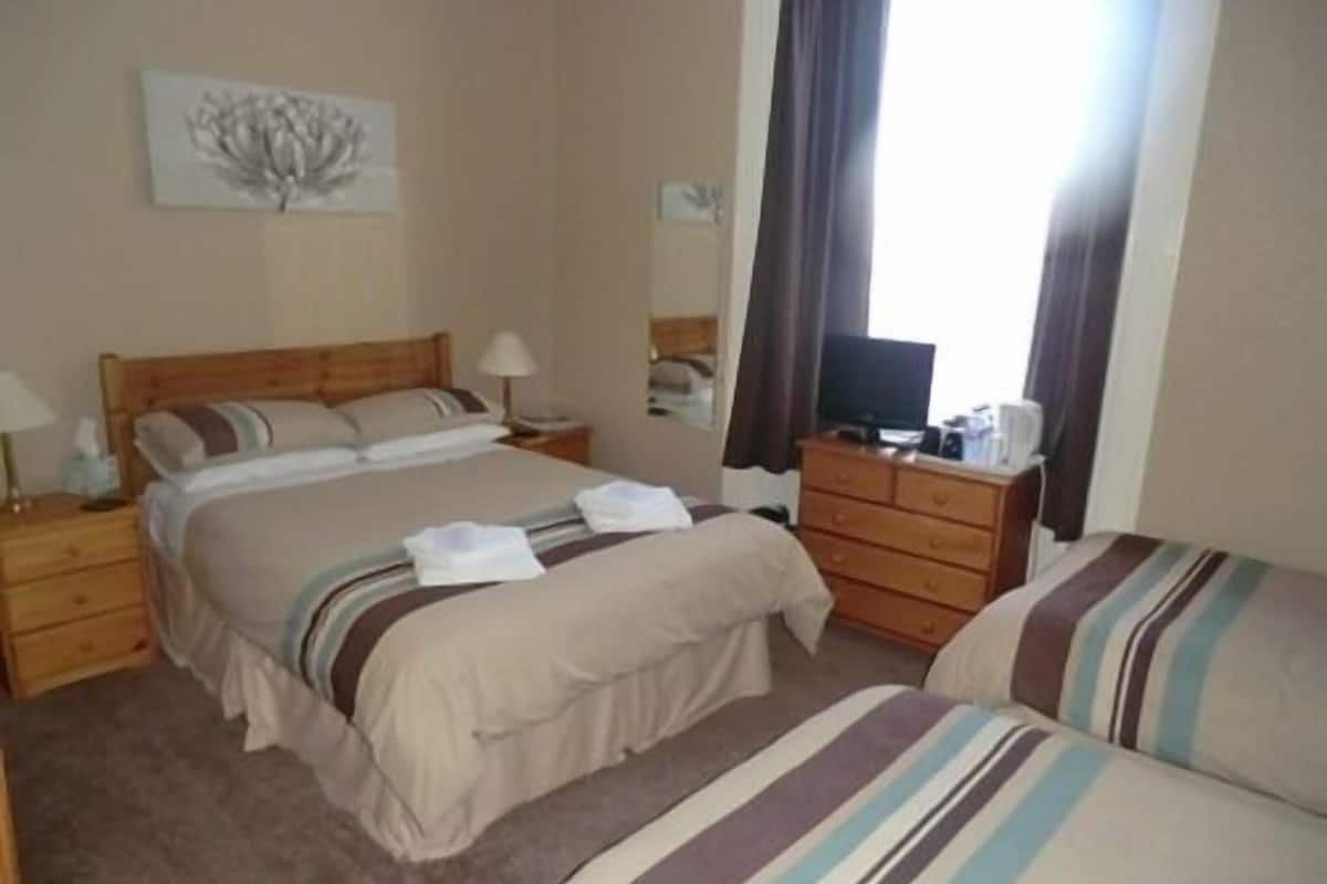 Double Room, Private Bathroom