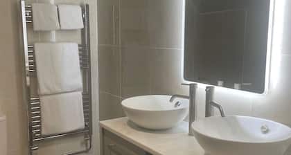 La Fontana Italian Restaurant With Rooms