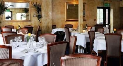 La Fontana Italian Restaurant With Rooms
