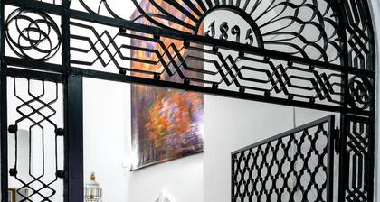 Cool Sevilla Hotel