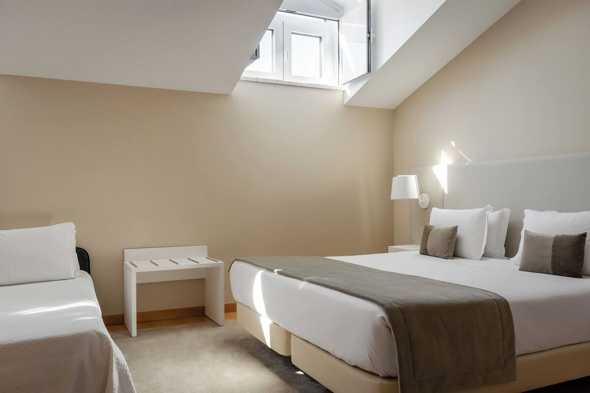 Minibar, in-room safe, desk, soundproofing