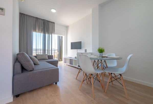 Apartment, 1 Bedroom | Living room