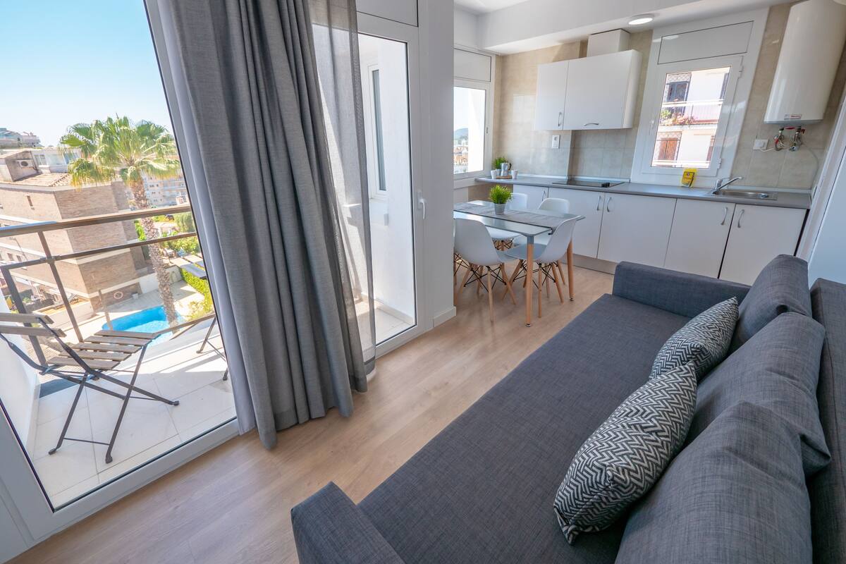 Apartment, 2 Schlafzimmer | Wohnzimmer
