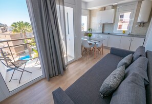 Appartement, 2 chambres | Salle de séjour
