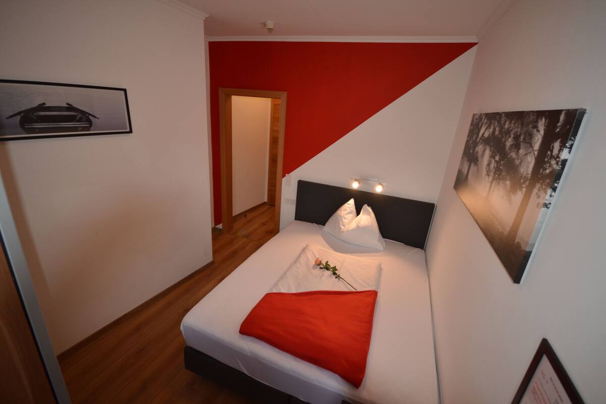 Economy Double Room Single Use