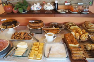 Desayuno a la carta incluido todos los días 