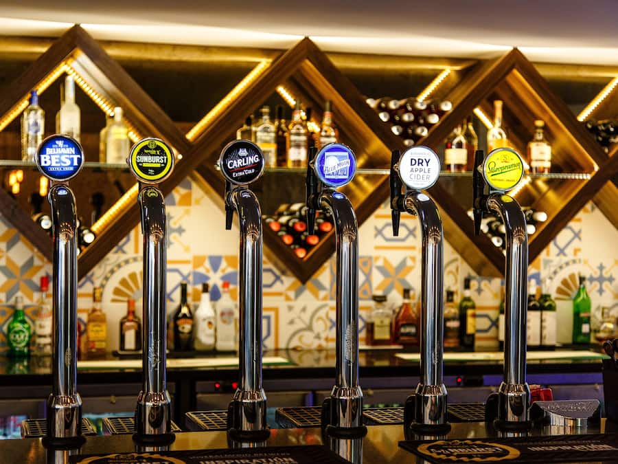 Breakfast and dinner served, British cuisine