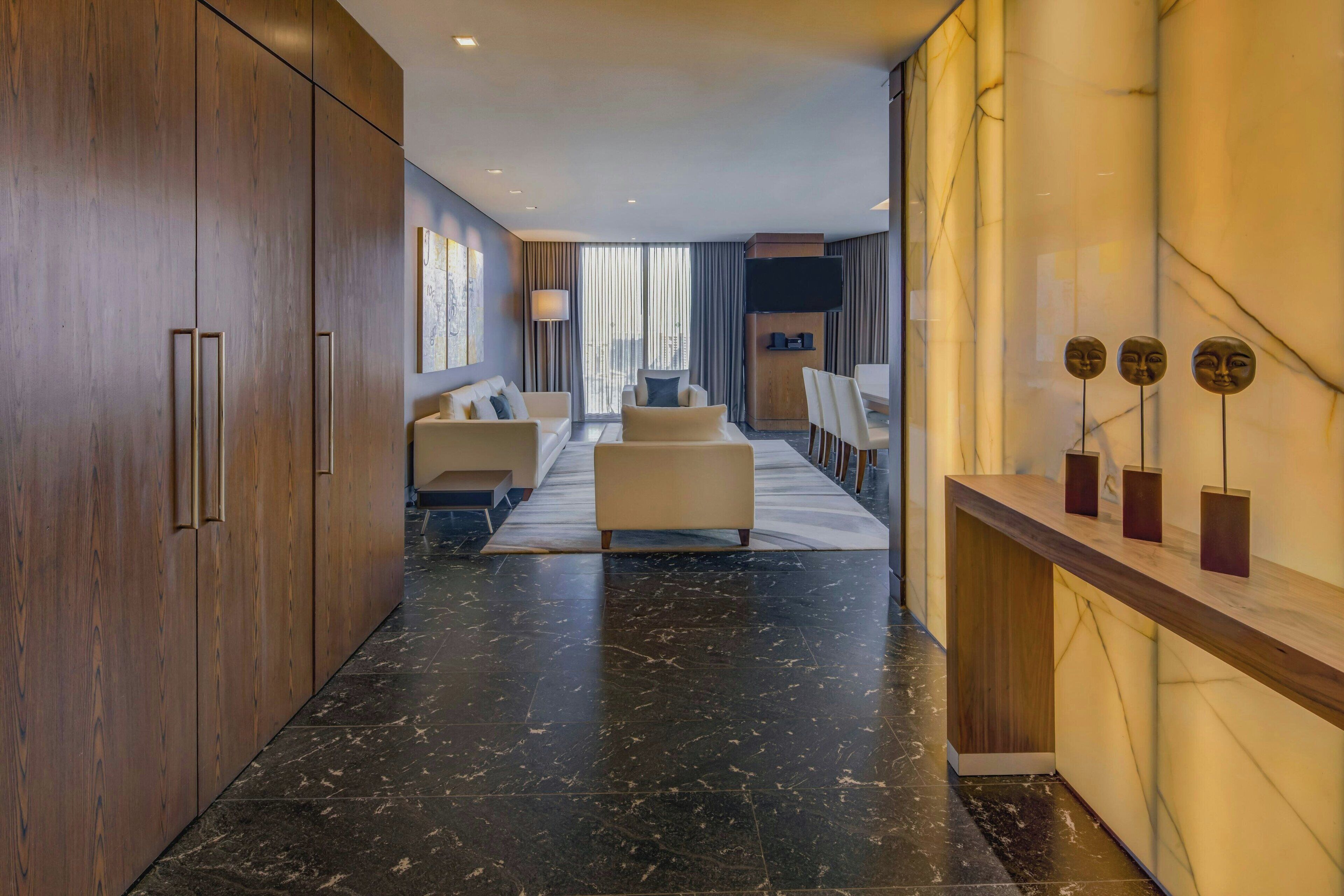 presidential suite, 1 double bed, non smoking, valley view | 1 bedroom, premium bedding, pillow-top beds, in-room safe