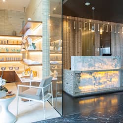 Couples treatment rooms, sauna, steam room, Turkish bath