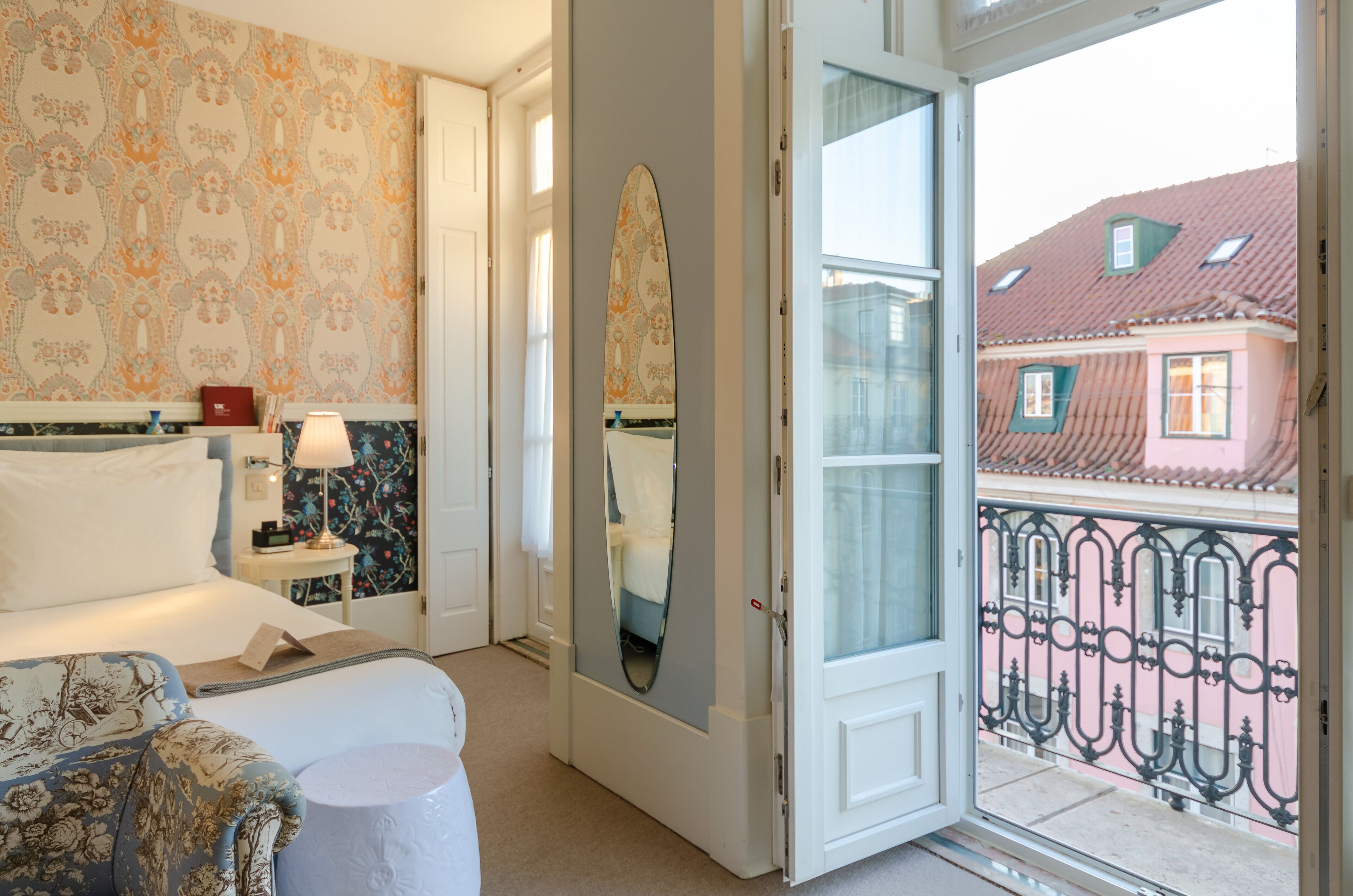 superior double or twin room, river view | premium bedding, down duvets, minibar, in-room safe