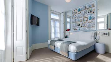 Kamar Double atau Twin Klasik, pemandangan kota | Seprai premium, selimut bulu angsa, minibar, dan brankas