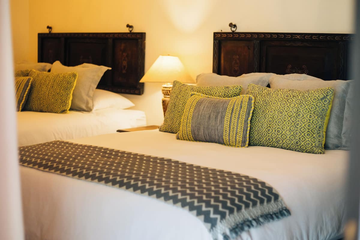 Junior Suite Queen | 1 bedroom, premium bedding, down comforters, in-room safe