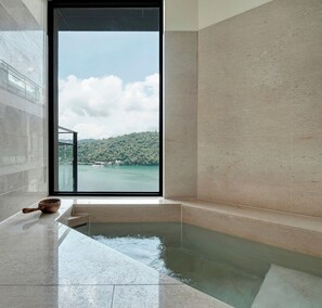 Royal-Suite, Seeblick | Ausblick vom Zimmer