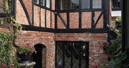 Village House Coaching Inn