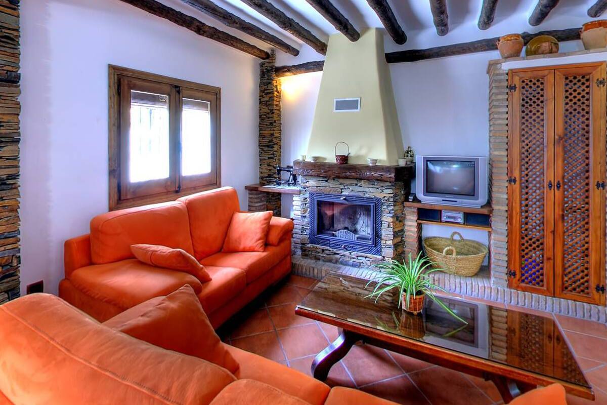 Deluxe House, 4 Bedrooms (8 adults, 6 single beds and 1 double) | Ruang tamu