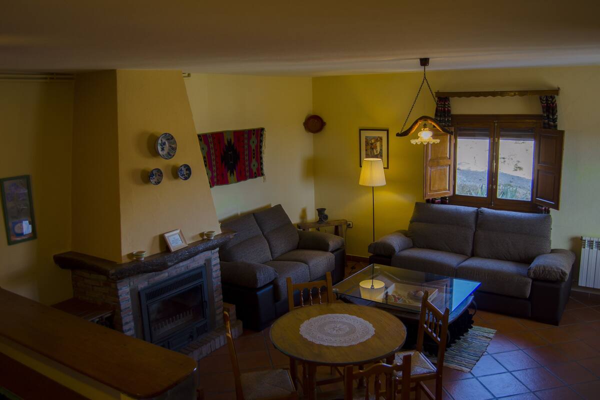 Standard House, 2 Bedrooms | Ruang tamu