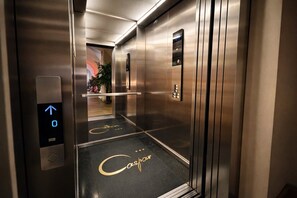 Lift - Hotel Caspar (Jelenia Gora)