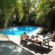 Nomads Noosa Backpackers Hostel