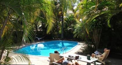 Nomads Noosa Backpackers Hostel