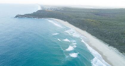 Nomads Noosa Backpackers Hostel