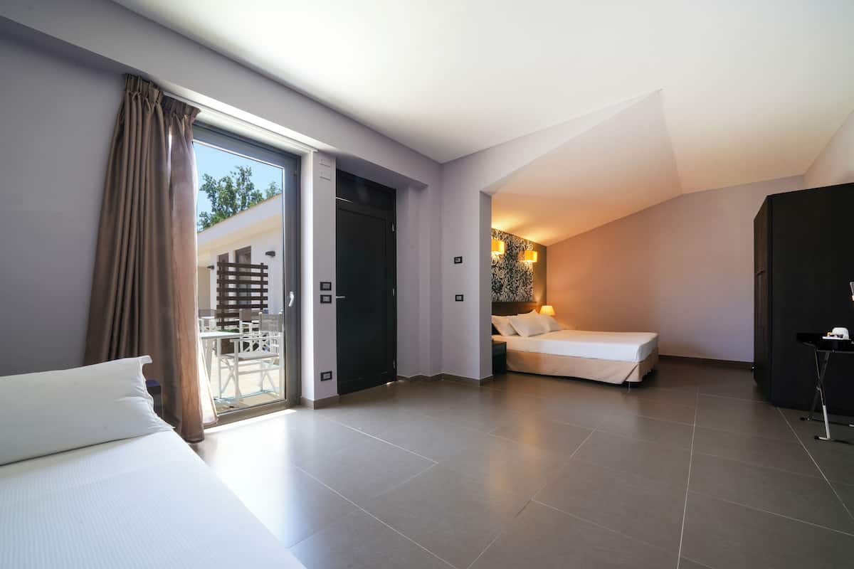 Pillow-top beds, minibar, in-room safe, desk