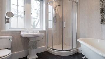 Doppelzimmer, mit Bad (The Chapel Annex) | Badezimmer