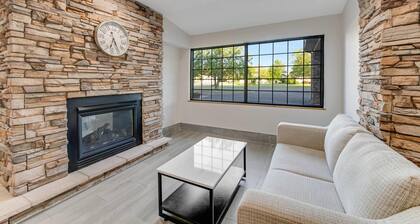 Comfort Inn & Suites Weston - Wausau