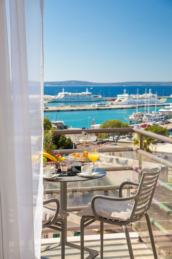 Habitación doble Confort, balcón, vista al mar | Vista desde la habitación