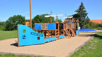 Children's play area - outdoor
