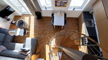 Comfort-Ferienhaus, 2 Schlafzimmer | Wohnbereich | Flachbildfernseher, DVD-Player