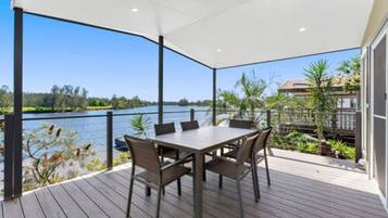 Deluxe 2 Bedroom Riverfront Cabin | Balcony