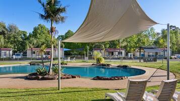 2 outdoor pools, sun loungers