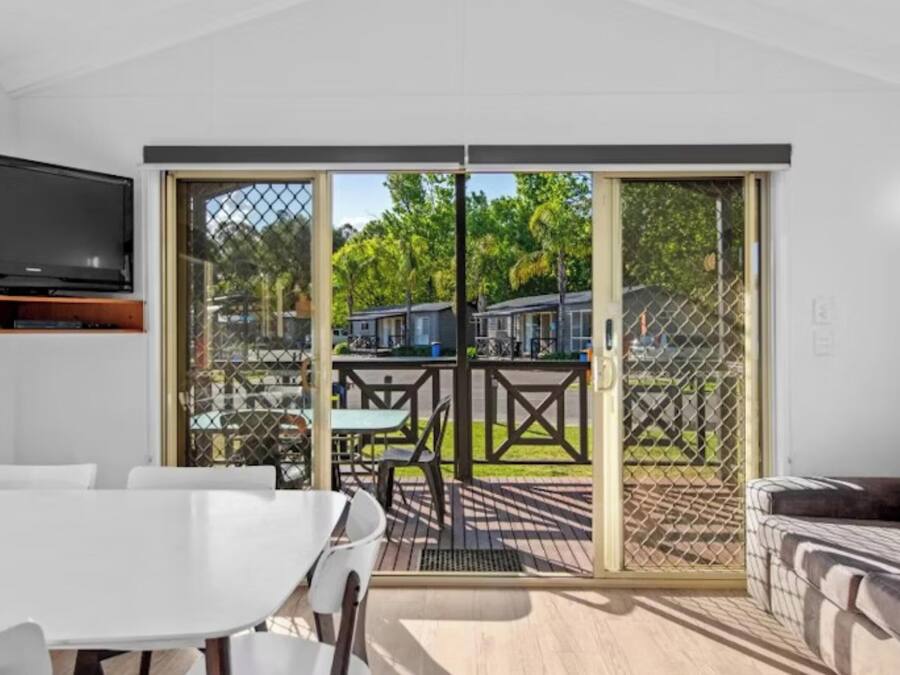 Superior 2 Bedroom Cabin - Sleeps 5 | Living room | TV, DVD player