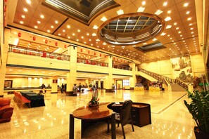 Lobby - Guangzhou Sanyu Hotel (Guangzhou)