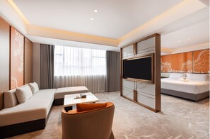 Business Suite | 1 bedroom, premium bedding, minibar, in-room safe