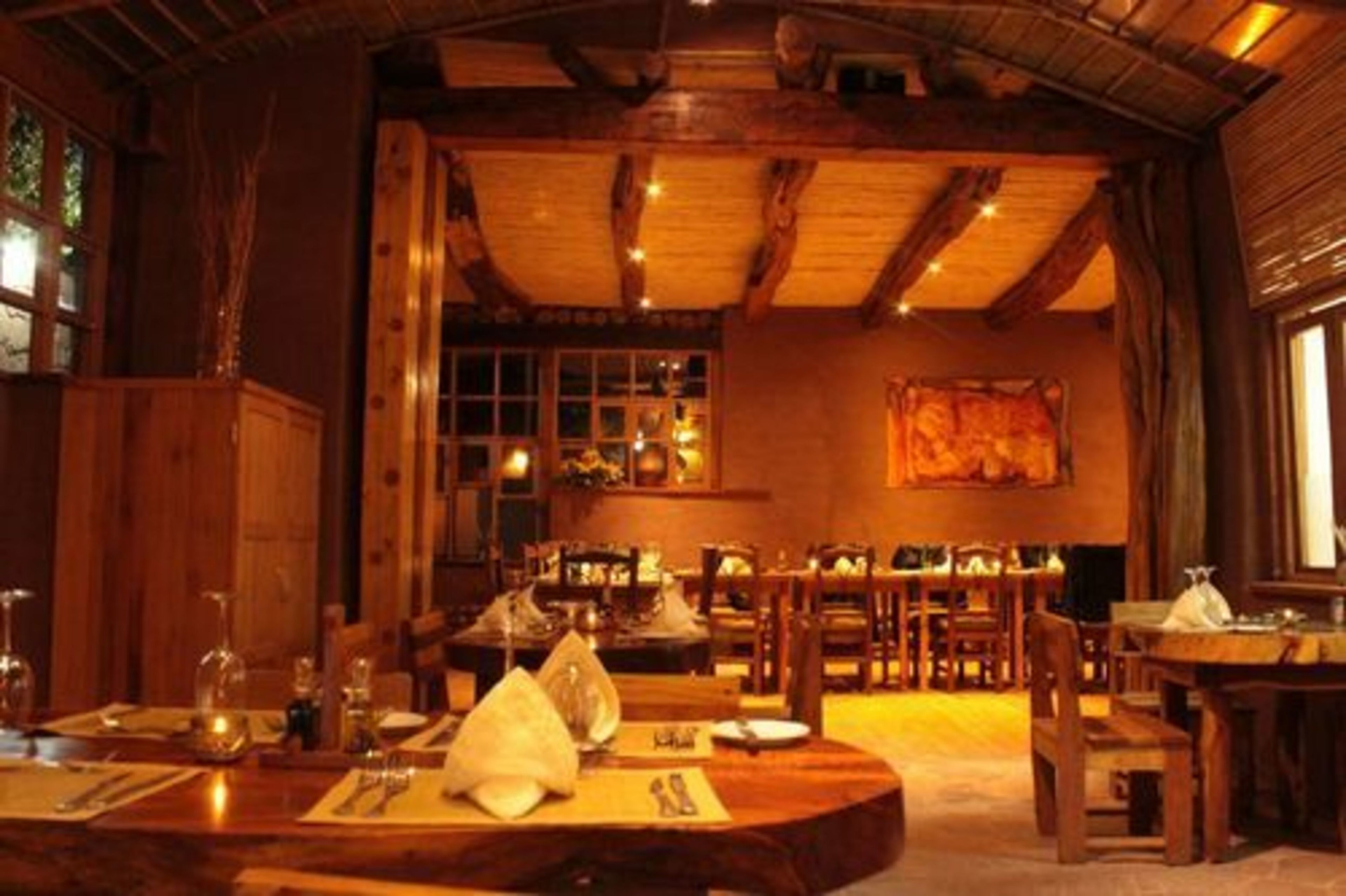 breakfast, lunch, dinner served; international cuisine, pool views