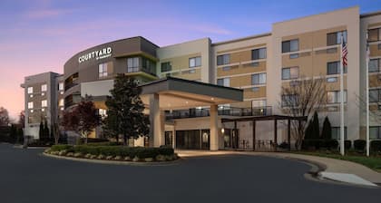 Courtyard by Marriott Raleigh North