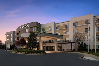 Courtyard by Marriott Raleigh North