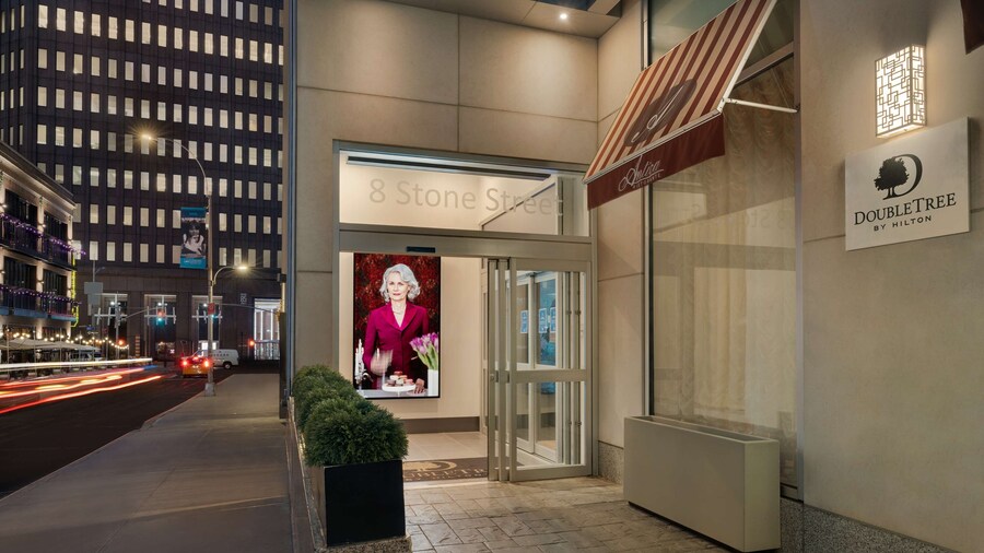 DoubleTree by Hilton New York Downtown