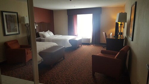 Hampton Inn & Suites Peru