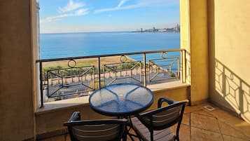 Superior Room, Sea View | Balcony view