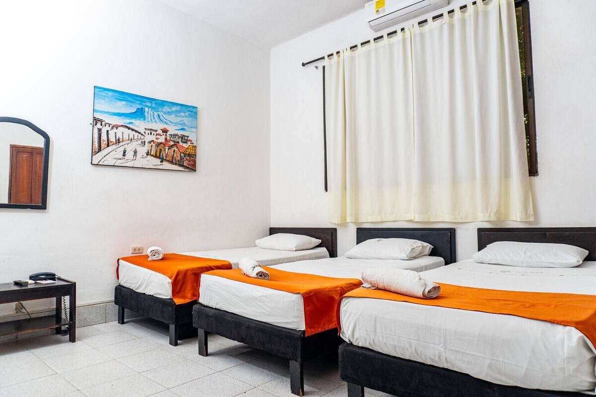 In-room safe, desk, iron/ironing board, free WiFi