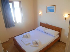 Rom – standard | Blendingsgardiner, wi-fi (inkludert) og sengetøy