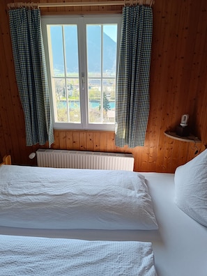 Basic Suite, Non Smoking | 2 bedrooms, down duvets, individually decorated, individually furnished
