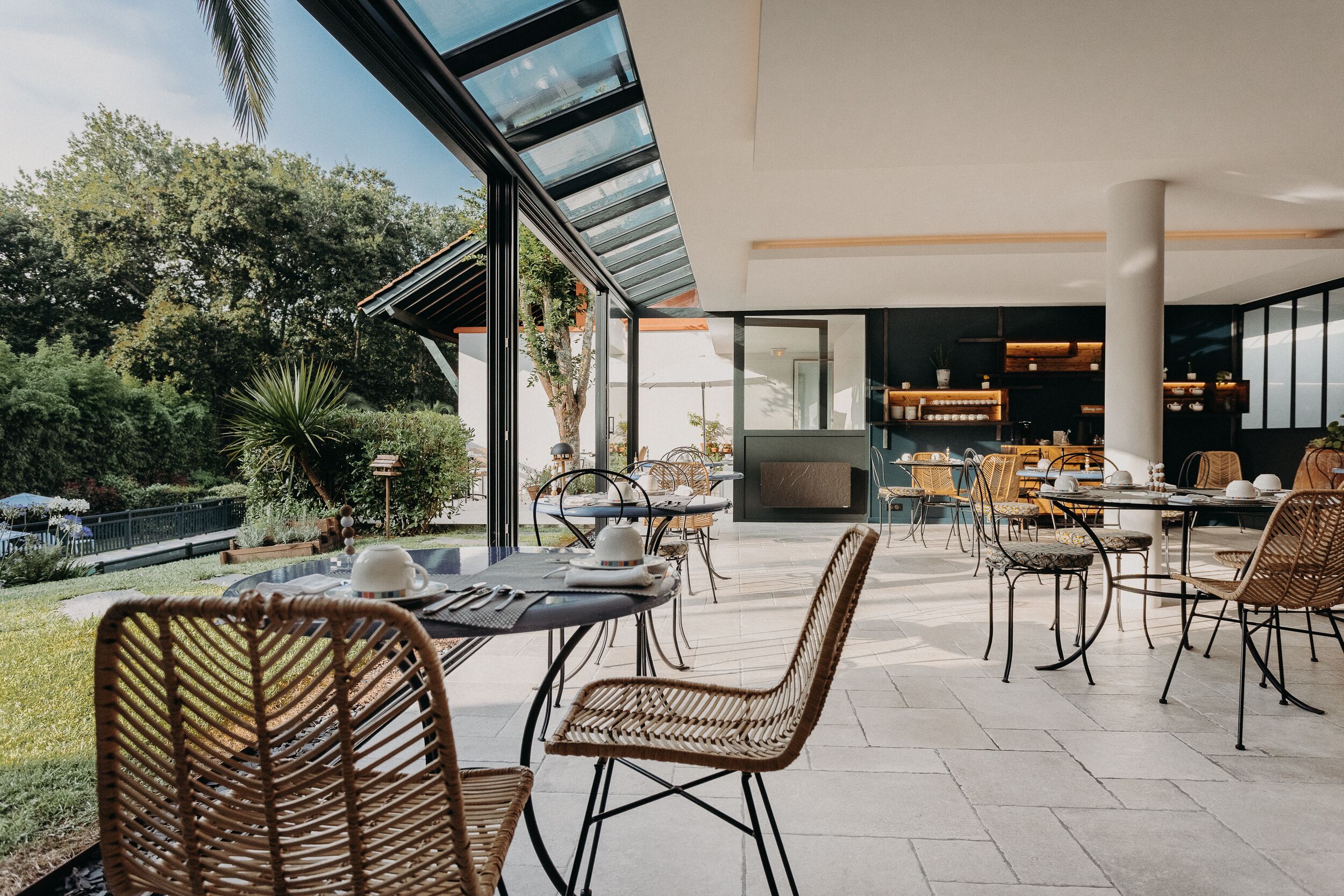 Dagelijks uitgebreid ontbijt (EUR 28 per persoon)